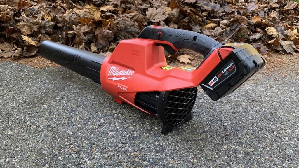 Milwaukee M18 Fuel Cordless Blower Review 2724-21