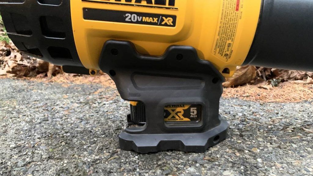 Dewalt leaf blower online dcbl720p1