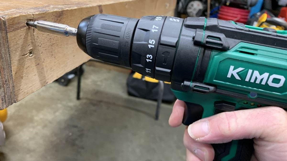 UNBOXING BLACK AND DECKER DRILL BITS 